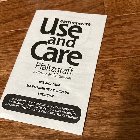 CIRCLE OF KINDNESS DOOLAN STREET COTTAGE STORAGE JAR - Picture 15 of 16